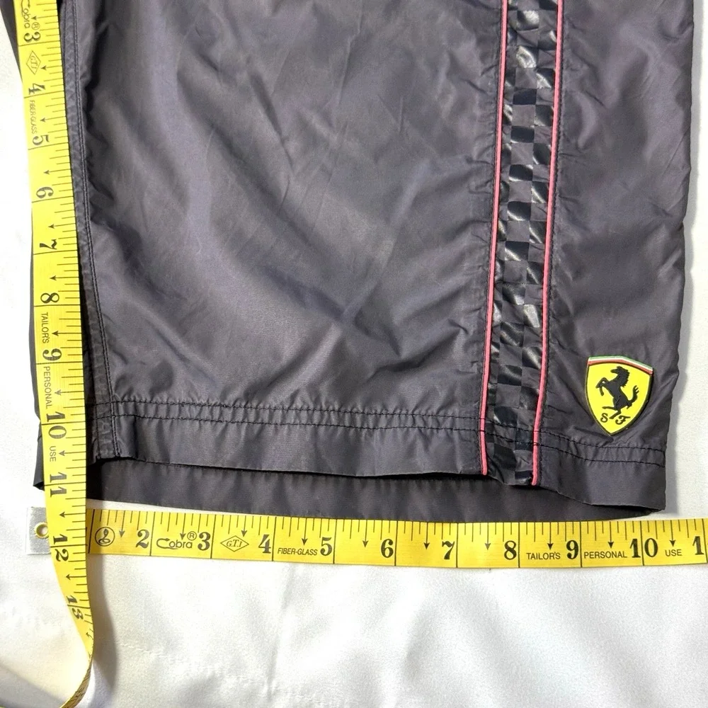 Ferrari Swim Trunks Size S Gray White Mesh Board Shorts‎ Logo Italy Racing Rare